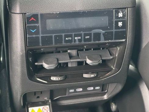 New 2026 Jeep Grand Cherokee L 4WD image 32