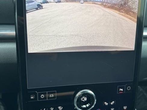 Used 2025 GMC Terrain Elevation image 26