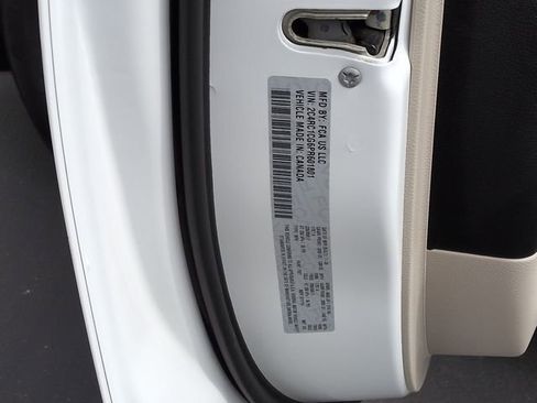 Used 2023 Chrysler Voyager LX FWD image 45