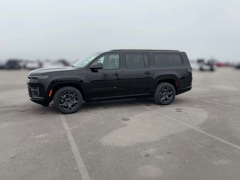 New 2026 Jeep Grand Wagoneer L Limited image 5