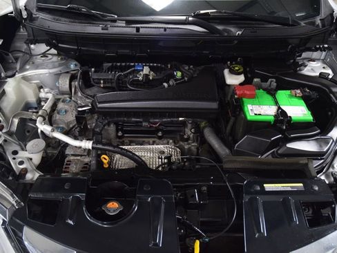 Used 2018 Nissan Rogue SV AWD/4WD image 27