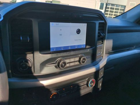 Used 2022 Ford F150 XLT w/ Trailer Tow Package image 26