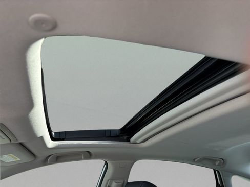 Used 2021 Honda Accord Touring image 28