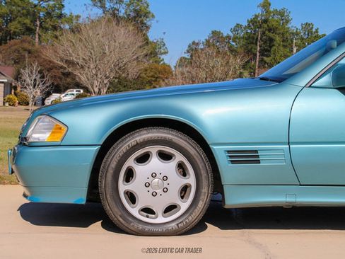 Used 1995 Mercedes-Benz SL 320 image 4