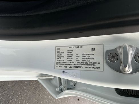 Used 2023 Tesla Model 3 Performance image 26