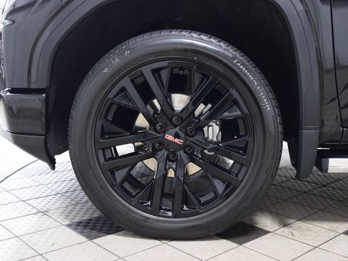 Used 2022 GMC Sierra 1500 Denali w/ Technology Package AWD/4WD image 29