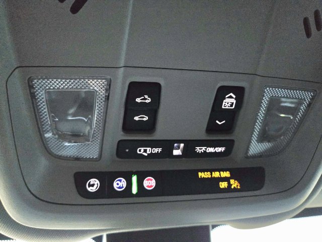 Used 2024 Chevrolet Equinox LT FWD image 29