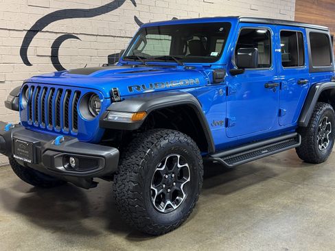 Used 2023 Jeep Wrangler Unlimited Rubicon 4xe w/ Dual Top Group image 10