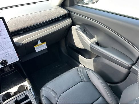 New 2025 Ford Mustang Mach-E Premium image 14