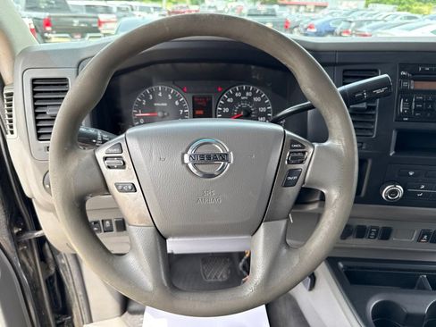 Used 2013 Nissan NV 2500 SV w/ Side Curtain Airbag Pkg RWD image 24