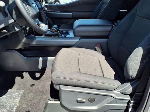 New 2025 Ford F150 XLT w/ Equipment Group 301A Standard image 14