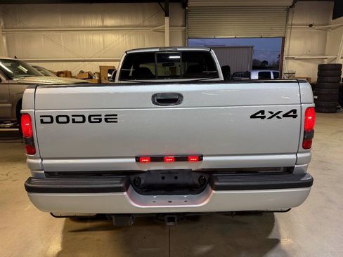 Used 2001 Dodge Ram 3500 Truck 4x4 Quad Cab image 16