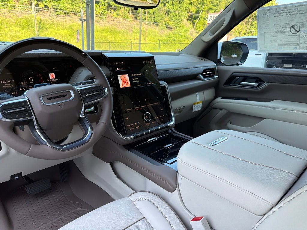 New 2026 GMC Yukon Denali w/ Denali Reserve Package AWD/4WD image 20
