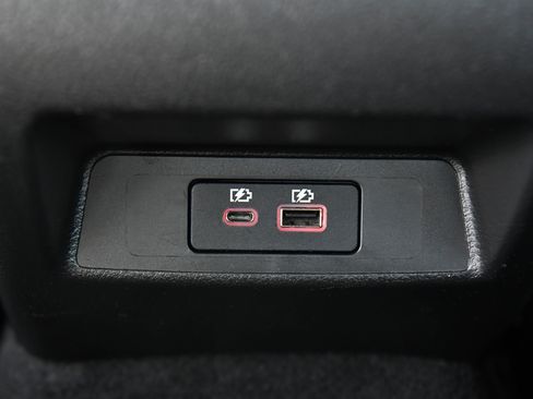 Used 2025 Nissan Altima 2.5 SV image 34