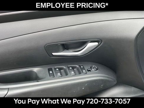 Used 2023 Hyundai Santa Cruz Night AWD/4WD image 12