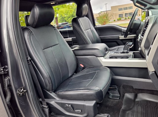 Used 2018 Ford F150 Lariat w/ Equipment Group 502A Luxury AWD/4WD image 18