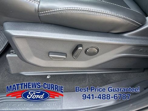 New 2026 Ford Expedition Max Platinum w/ Stealth Appearance Package AWD/4WD image 10