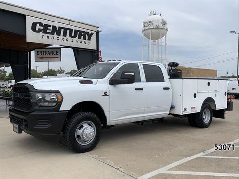 Used 2024 RAM 3500 Tradesman AWD/4WD image 3