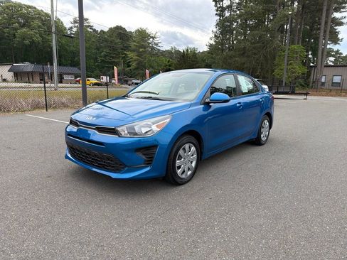 Used 2022 Kia Rio S FWD image 2