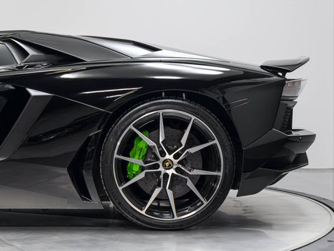 Used 2015 Lamborghini Aventador LP 700-4 AWD/4WD image 34