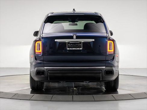 Used 2020 Rolls-Royce Cullinan image 4