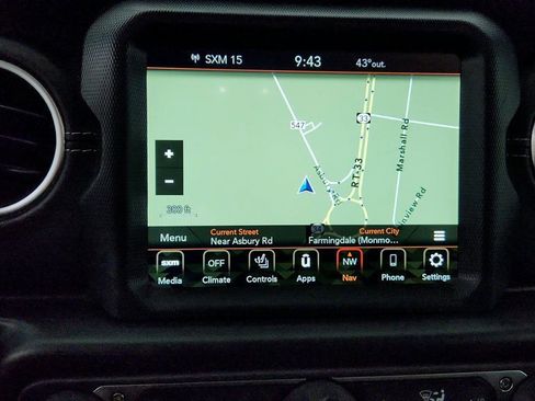 Used 2021 Jeep Wrangler Unlimited Sahara w/ Cold Weather Group image 19