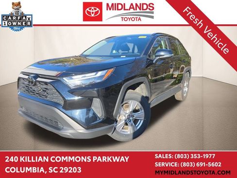 Used 2024 Toyota RAV4 XLE image 1