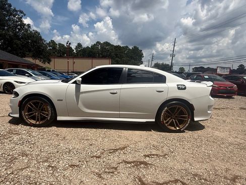 Used 2019 Dodge Charger R/T image 8