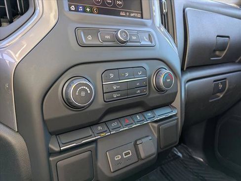 Used 2022 Chevrolet Silverado 1500 Custom w/ Safety Confidence Package image 15