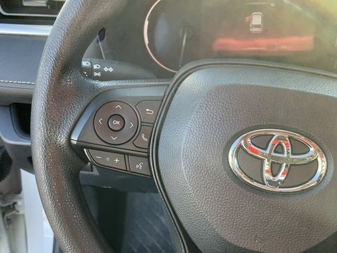 Used 2024 Toyota RAV4 LE image 21