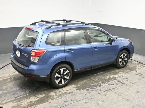 Used 2017 Subaru Forester 2.5i w/ Alloy Wheel Package image 29