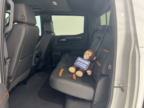 Used 2023 GMC Sierra 1500 AT4 w/ AT4 Premium Package image 24