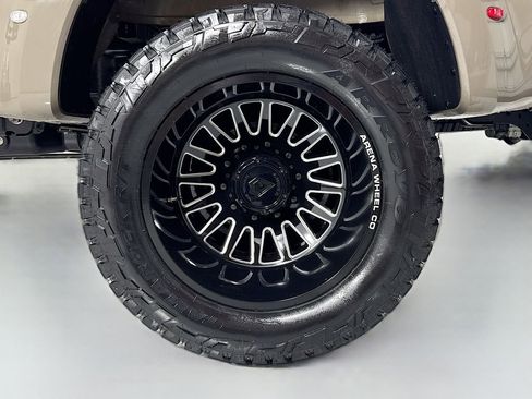 Used 2026 Ford F450 Platinum w/ Platinum Plus Package image 12