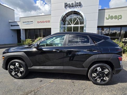 Used 2024 Hyundai Kona SEL image 3