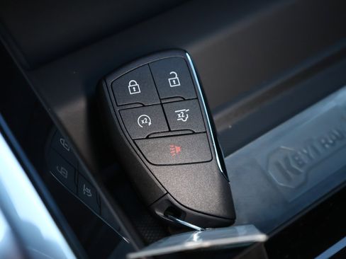 New 2026 Chevrolet Suburban LS image 22