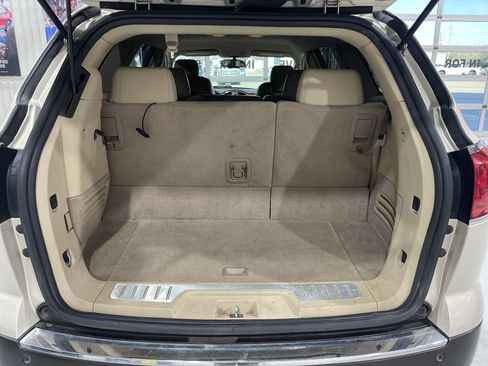 Used 2008 Buick Enclave CXL w/ Entertainment Package #1 AWD/4WD image 11