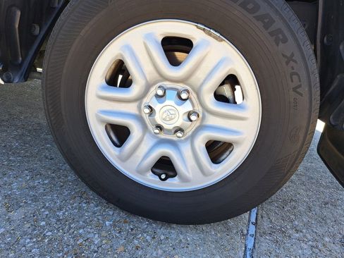 Used 2022 Toyota Tundra SR w/ SR Tow Package image 25