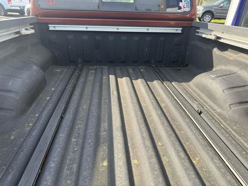 Used 2016 Nissan Frontier SV w/ SV Value Truck Package image 8