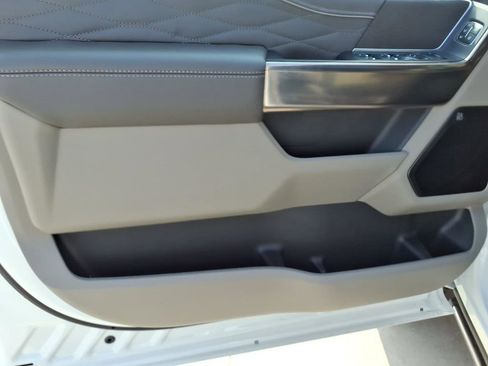 New 2026 Ford F250 Platinum w/ Platinum Plus Package AWD/4WD image 11
