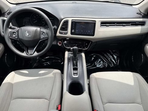 Used 2021 Honda HR-V EX image 19