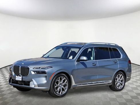Used 2024 BMW X7 xDrive40i AWD/4WD image 5