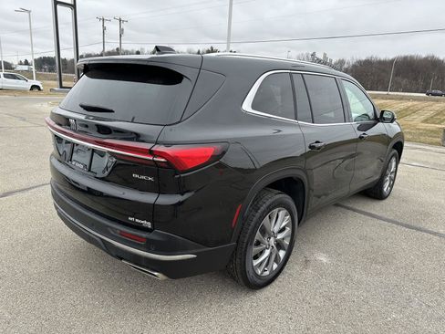 Used 2025 Buick Enclave Preferred image 9