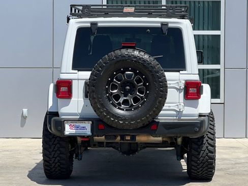 Used 2018 Jeep Wrangler Unlimited Rubicon AWD/4WD image 5