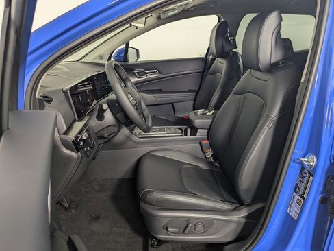 New 2026 Kia Sportage EX image 12