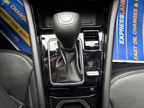 Certified 2025 Jeep Compass Limited w/ Elite Group AWD/4WD image 21