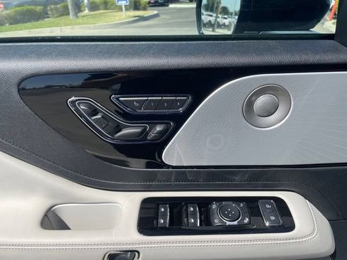 New 2026 Lincoln Aviator Reserve AWD/4WD image 19