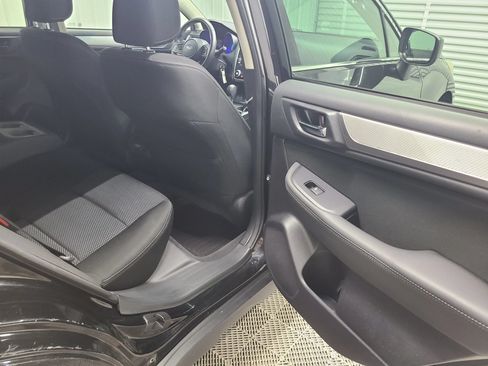 Used 2018 Subaru Outback 2.5i Premium AWD/4WD image 37
