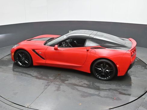 Used 2015 Chevrolet Corvette Stingray Coupe w/ 3LT Preferred Equipment Group image 28