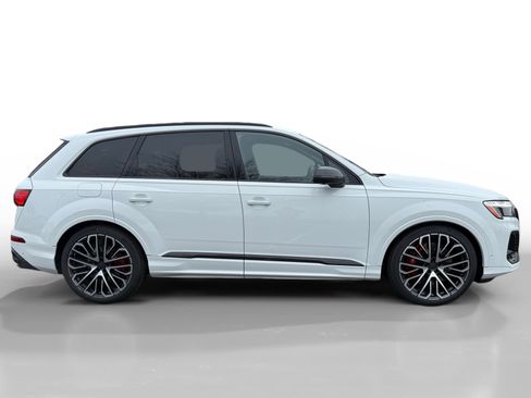 New 2026 Audi SQ7 Prestige image 6