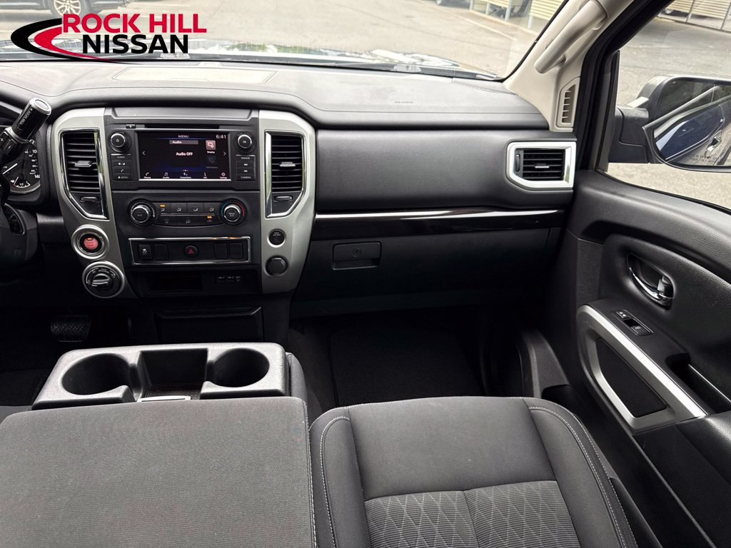 Used 2019 Nissan Titan SV AWD/4WD image 28